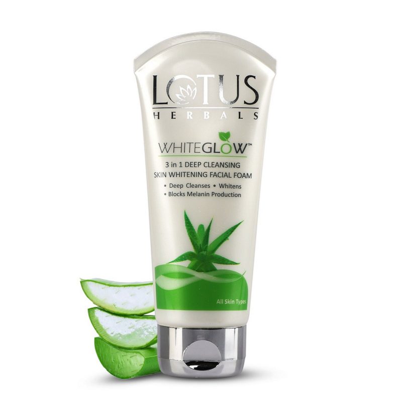 Lotus Herbals Whiteglow 3 In 1 Deep Cleansing Skin Brightening Facial Foam