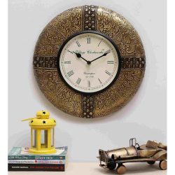 Brown Vintage Wall Clock 000 1