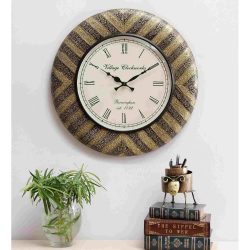 Brown Wooden Analog Vintage Wall Clock 00 1
