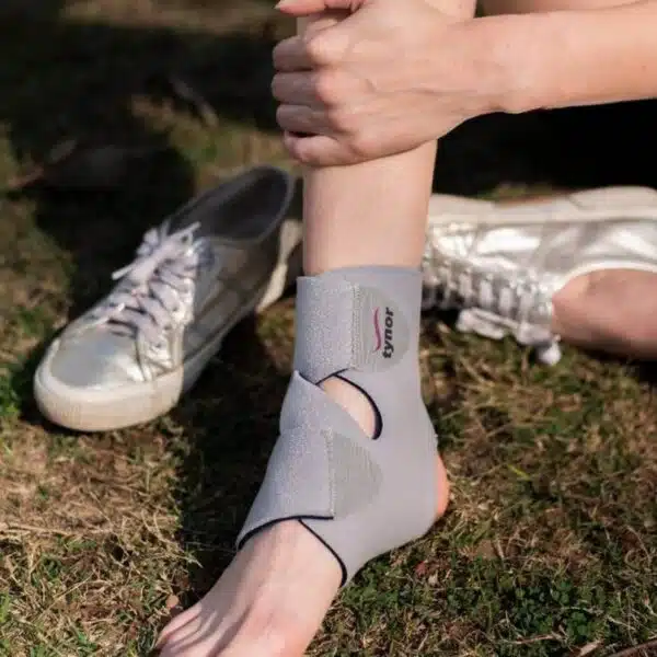 Tynor Ankle Wrap Neoprene Grey 1 Unit5